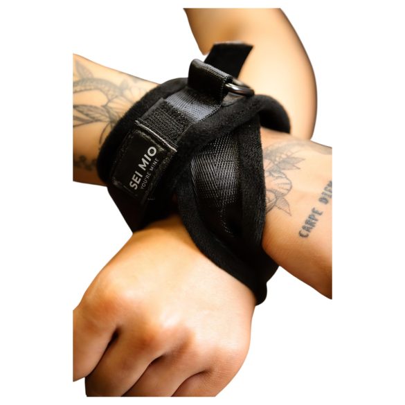 Sei Mio - håndleds- og ankelmanchetter - krydsdesign - sort